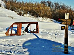 furgone nella neve - rusty cabin in the snow - ph enrico pelos